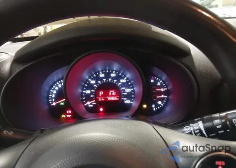 2015 Kia Soul z USA, uszkodzony, nr VIN KNDJN2A23F7168300